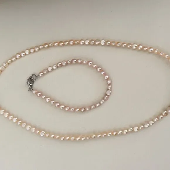 Elegant Simple Baby Baroque Peach Pearl Necklace and Bracelet Set - Picture 6 of 10
